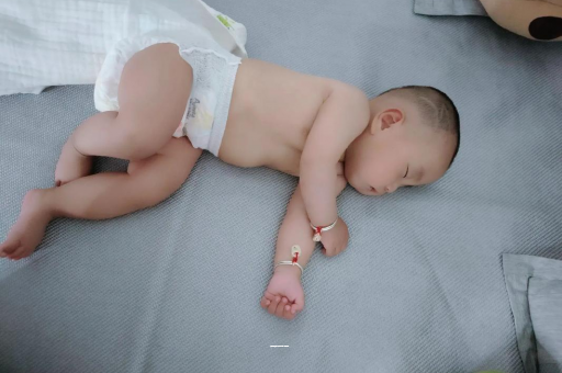 莱阳四个月宝宝12斤